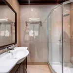 Munqar Villa *